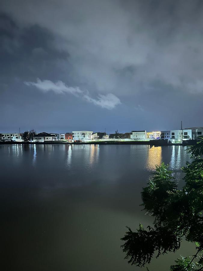 Guided Hospitality - Luxury Accommodations ลากอส ภายนอก รูปภาพ