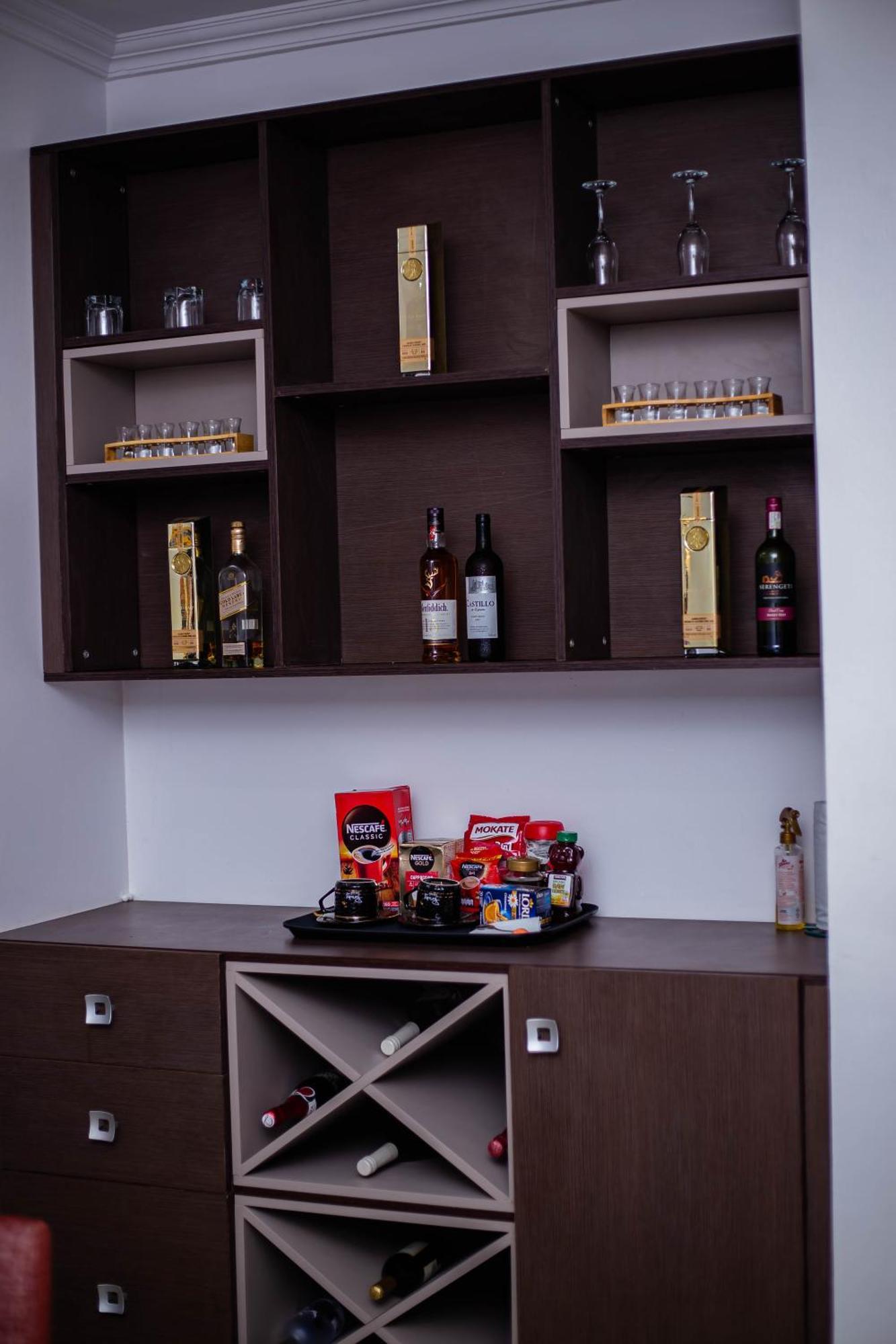 Guided Hospitality - Luxury Accommodations ลากอส ภายนอก รูปภาพ